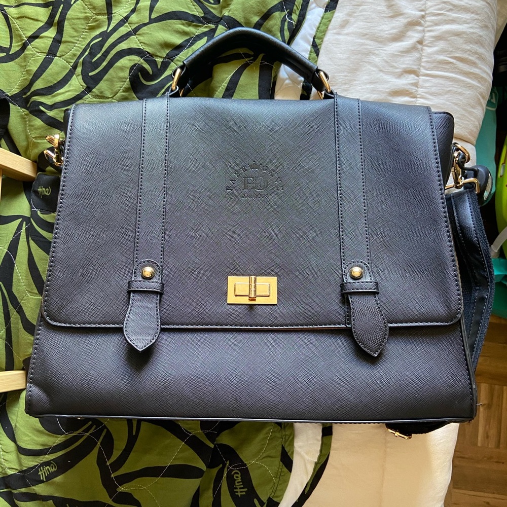 Briefcase bag